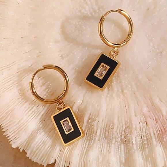 Lemonlimeblue Jewelry - Black Vintage Style Acrylic Pendant Earrings‎ 18K Gold Plated Stainless Steel